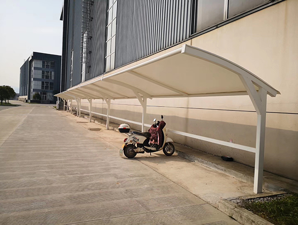 电动车挡雨棚